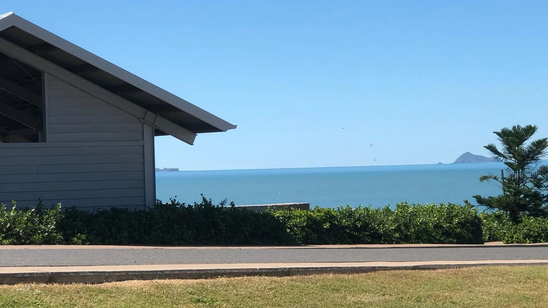 The Hideaway Apartment Emu Park